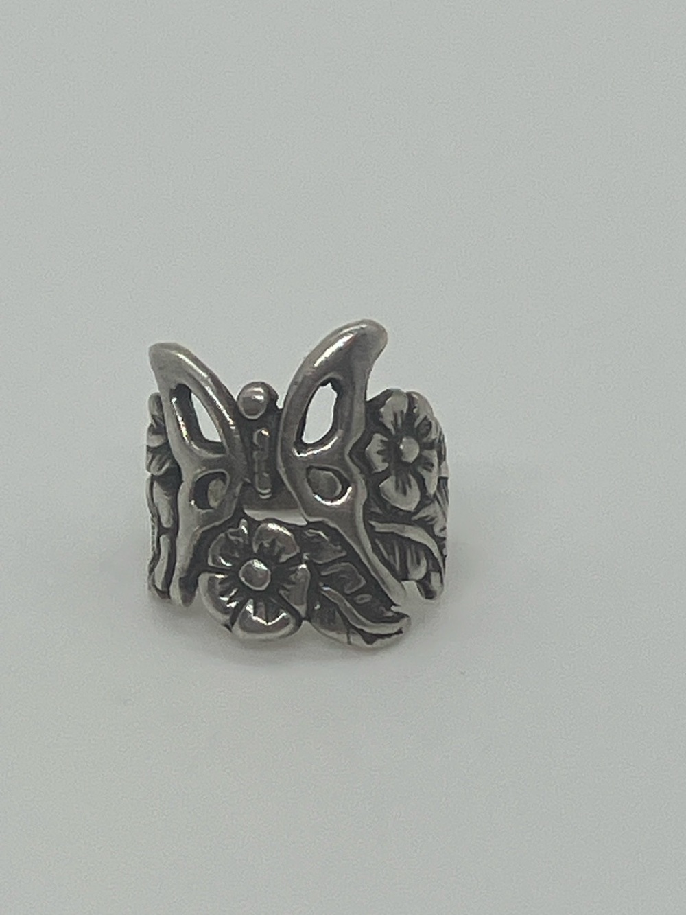 Vtg Art Nouveau Revival Floral Butterfly Silver Ear Cuff | Adjustable